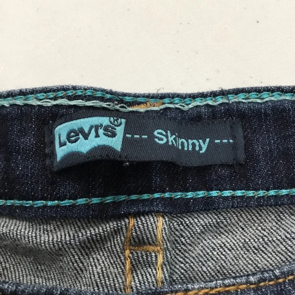 Levi’s Skinny Stretchy Jeans